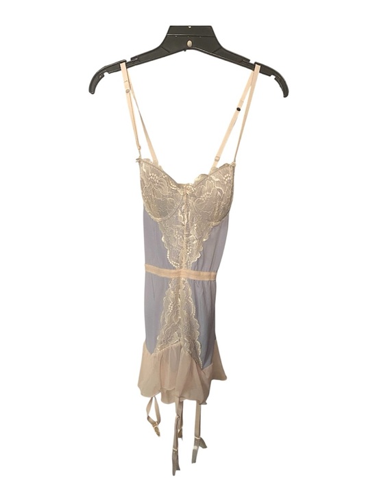 sophie b. Other - sophie b. Lace & Sheer Chemise in Beige